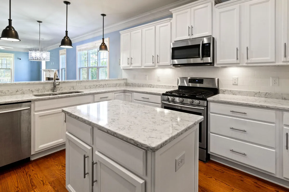 Filth & Squalor Cleanup in Mequon, WI